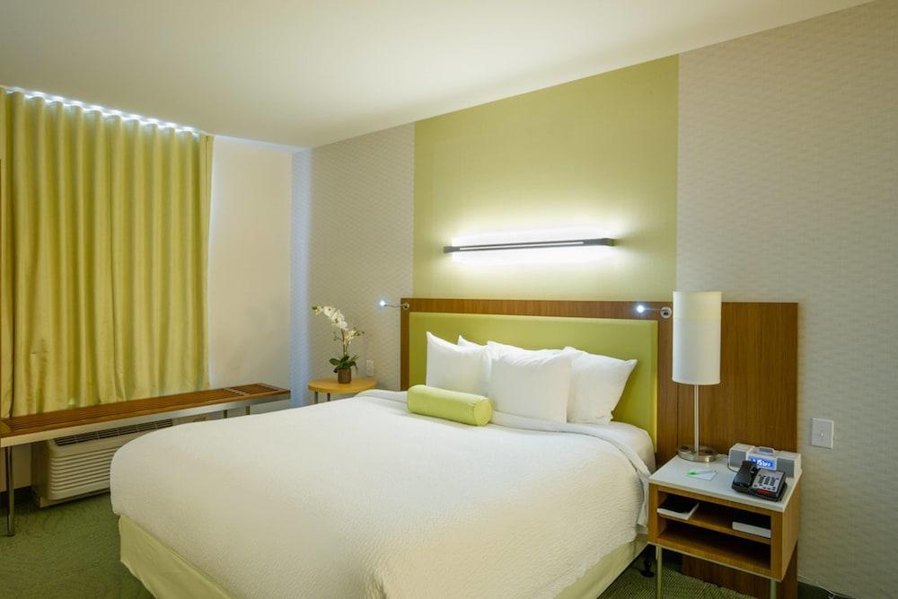 Springhill Suites By Marriott Huntsville West/Research Park Экстерьер фото