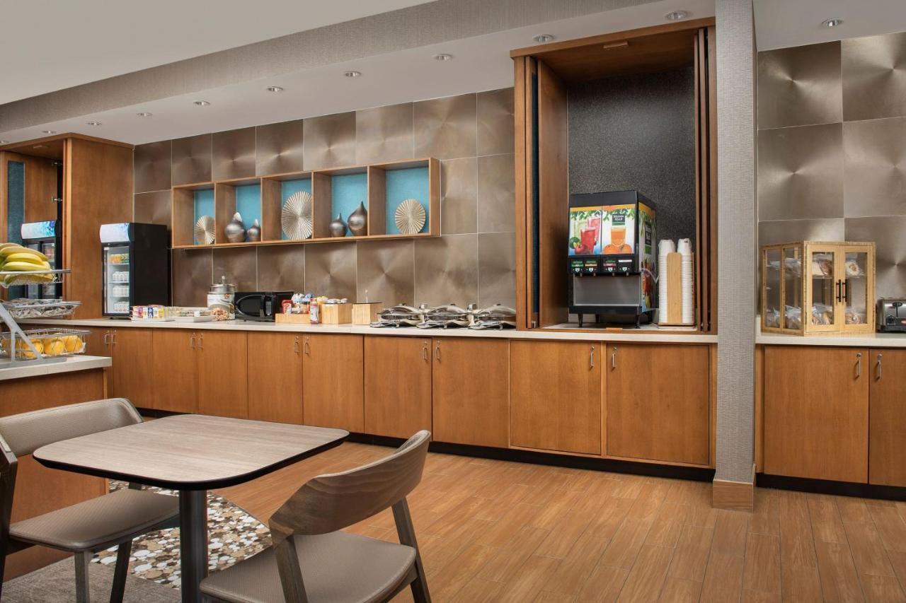 Springhill Suites By Marriott Huntsville West/Research Park Экстерьер фото